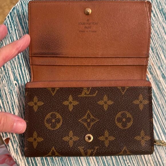 Louis Vuitton Brown Monogram Porte-Amon air Tresor Wallet - Picture 7 of 15